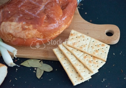 Backed biscuits with prague ham