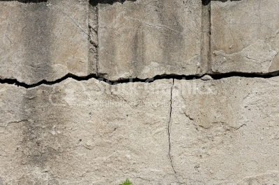 Cracked concrete