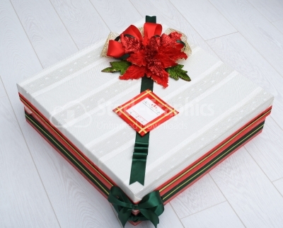 Gift box with floral ornament