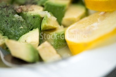 Avocado salad with lemon 