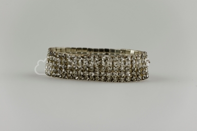 Bracelet with diamonds