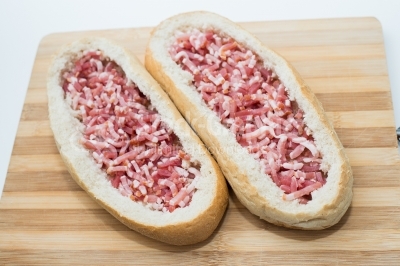 Oval bread with bacon