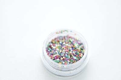 Smal jar with nail glitter