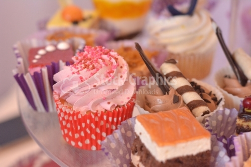 Strawberry cream muffin and peach cake and chocolate crunch