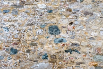 Surrounding Wall made of coloured stones